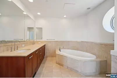 8100 River Road 209 #209, North Bergen, NJ 07047 - Photo 17
