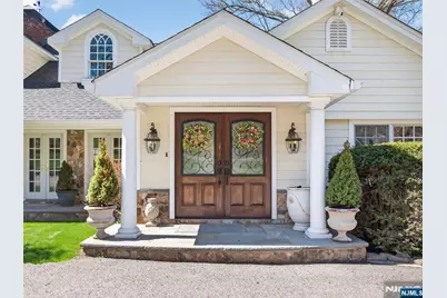 240 Green Ridge Road, Franklin Lakes, NJ 07417 - Photo 5