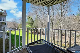 111 Raintree Ln 111, Mahwah, NJ 07430 - Photo 11