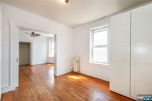 66 Gautier Ave 302, Jersey City, NJ 07306 - Photo 19