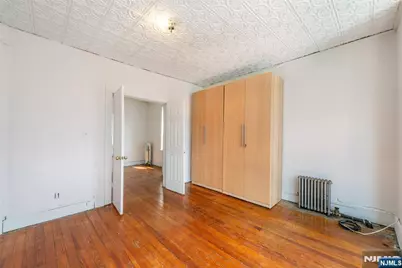 66 Gautier Avenue 302 #302, Jersey City, NJ 07306 - Photo 5