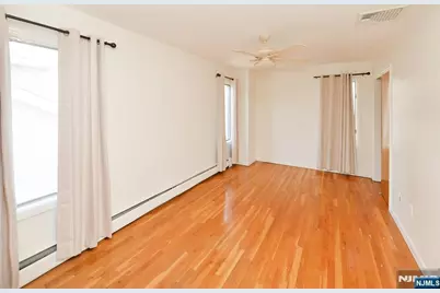 73 S Prospect Avenue, Hackensack, NJ 07601 - Photo 17