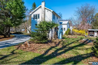 16 Sky Top Road, Lebanon Township, NJ 07865 - Photo 37