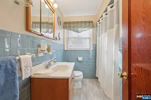 114 Crescent Ave, Waldwick, NJ 07463 - Photo 27