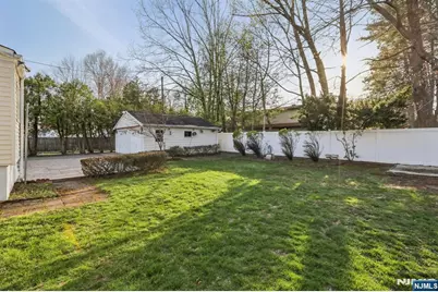 114 Crescent Avenue, Waldwick, NJ 07463 - Photo 43