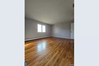 26 W Ruby Avenue 2 #2, Palisades Park, NJ 07650 - Photo 7