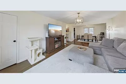 151 E Palisade 6D #6D, Englewood, NJ 07631 - Photo 19