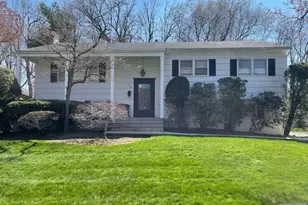 482 Tulane Ct, Paramus, NJ 07652 - Photo 1