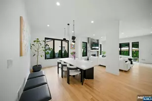 90 Columbus Dr, Tenafly, NJ 07670 - Photo 7