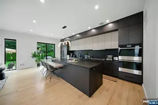 90 Columbus Dr, Tenafly, NJ 07670 - Photo 11