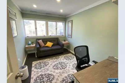60 Westervelt Avenue, Tenafly, NJ 07670 - Photo 3