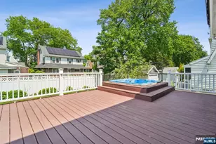 217 Grayson Pl, Teaneck Township, NJ 07666 - Photo 27