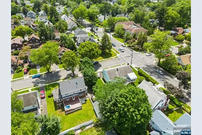 217 Grayson Place, Teaneck Township, NJ 07666 - Photo 39