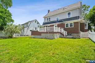 217 Grayson Pl, Teaneck Township, NJ 07666 - Photo 29