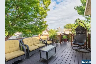 565 Center Street, Wood Ridge, NJ 07075 - Photo 19