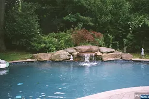 435 Carlton Rd, Wyckoff Township, NJ 07481 - Photo 23