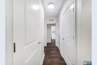 90 Clinton 204 #204, Newark, NJ 07114 - Photo 13