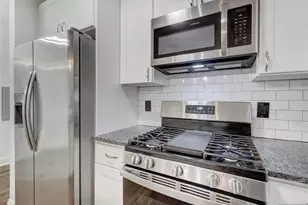 90 Clinton 204, Newark, NJ 07114 - Photo 3