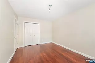 230 Avenue A, Bayonne, NJ 07002 - Photo 29