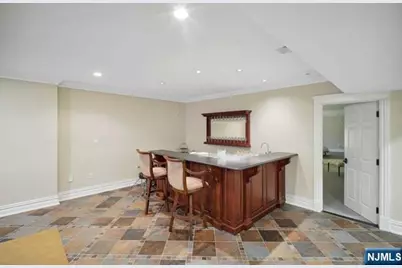 8 Willow Drive, Englewood Cliffs, NJ 07632 - Photo 29