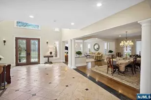 8 Willow Dr, Englewood Cliffs, NJ 07632 - Photo 5