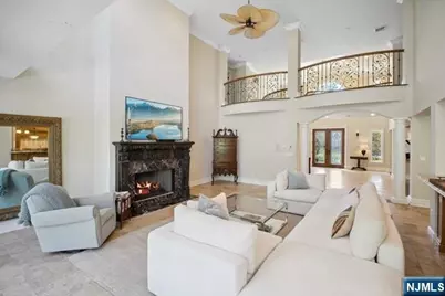 8 Willow Drive, Englewood Cliffs, NJ 07632 - Photo 15