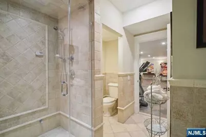 8 Willow Drive, Englewood Cliffs, NJ 07632 - Photo 25
