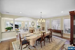 8 Willow Dr, Englewood Cliffs, NJ 07632 - Photo 7