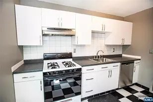1130 Valley Road 2B, Wayne, NJ 07470 - Photo 15