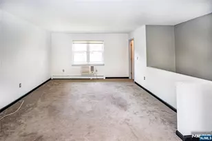 1130 Valley Road 2B, Wayne, NJ 07470 - Photo 9