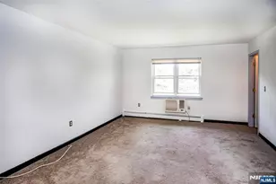 1130 Valley Road 2B, Wayne, NJ 07470 - Photo 7