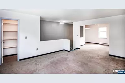 1130 Valley Road 2B #2B, Wayne, NJ 07470 - Photo 5