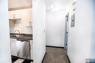1130 Valley Road 2B, Wayne, NJ 07470 - Photo 27