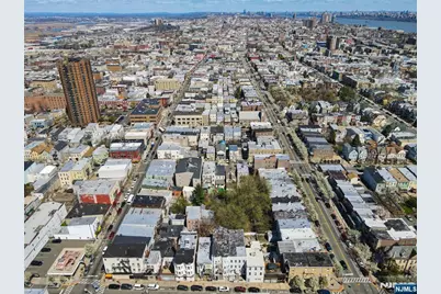 414 Monastery Place, Union City, NJ 07087 - Photo 17