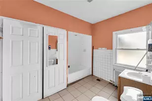 414 Monastery Pl, Union City, NJ 07087 - Photo 9