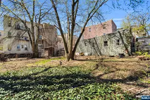 414 Monastery Pl, Union City, NJ 07087 - Photo 11