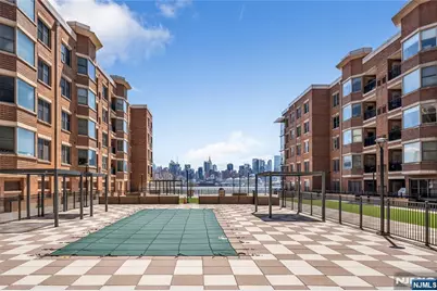 22 Ave At Port Imperial 413 #413, West New York, NJ 07093 - Photo 15