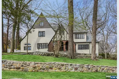 400 Heights Road, Ridgewood, NJ 07450 - Photo 1