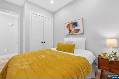 126 De Kalb Avenue, Jersey City, NJ 07306 - Photo 19