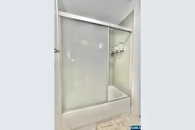 189 Summit Cross, Rutherford, NJ 07070 - Photo 23