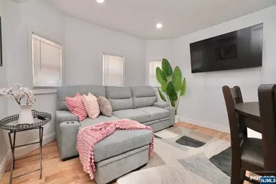 189 Summit Cross, Rutherford, NJ 07070 - Photo 31