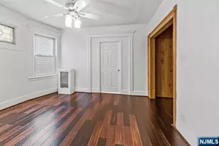 176 N 16th St, East Orange, NJ 07017 - Photo 15