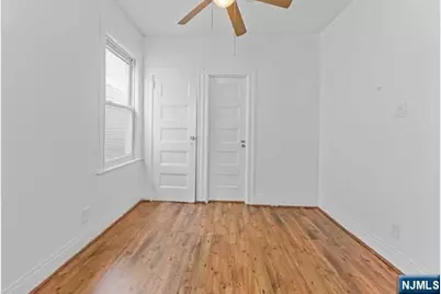 176 N 16th Street, East Orange, NJ 07017 - Photo 13