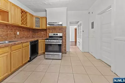 176 N 16th Street, East Orange, NJ 07017 - Photo 23