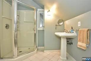 352 Fairway Rd, Ridgewood, NJ 07450 - Photo 21