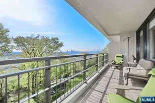 1 Horizon Road 619, Fort Lee, NJ 07024 - Photo 3