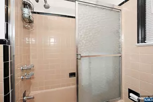 7-22 Berdan Ave, Fair Lawn, NJ 07410 - Photo 15