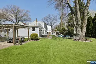 303 Walnut St, Washington Township, NJ 07676 - Photo 45