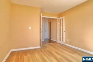 9060 Palisade Ave 307, North Bergen, NJ 07047 - Photo 15