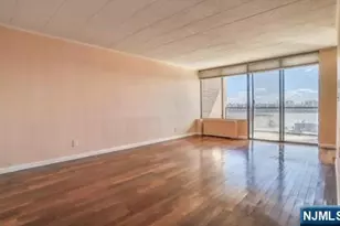 9060 Palisade Ave 307, North Bergen, NJ 07047 - Photo 5